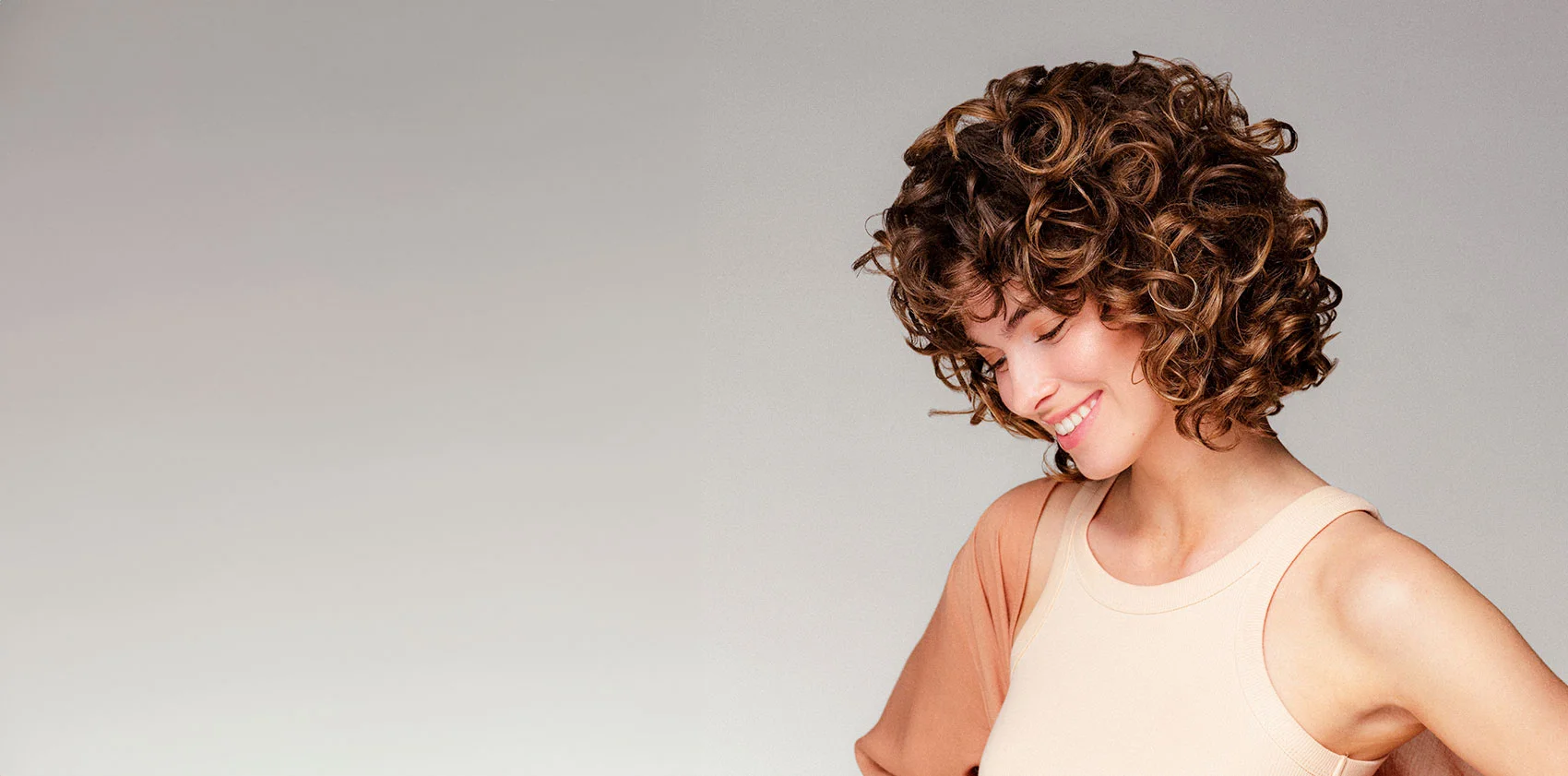 N°7 CONTROL FOR CURLY FRIZZY HAIR.