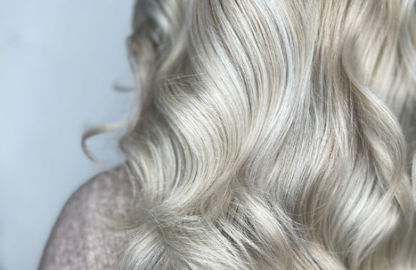 GLOBAL BLONDE – Ολικό Ξανθό.
